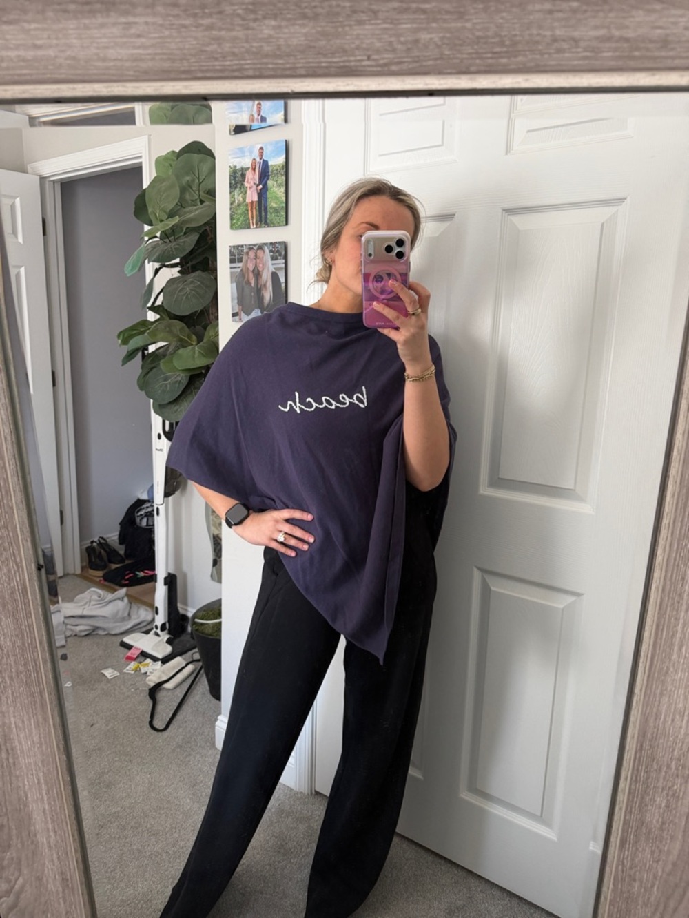 Relaxed Purple 'Beach' Graphic Short Sleeve Women's Tee
